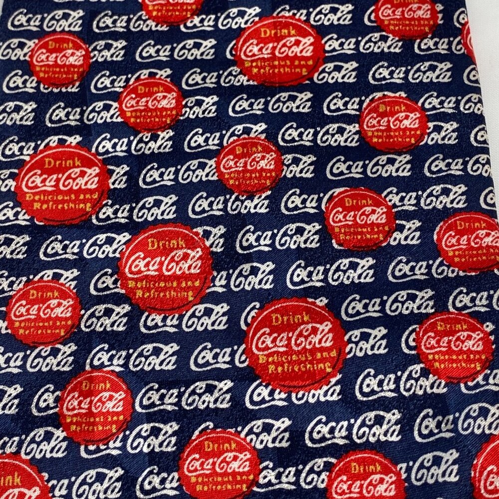 Everything Coca-Cola Vintage Rare Collectible Retro Novelty Men's Dress Neck Tie - Picture 4 of 9